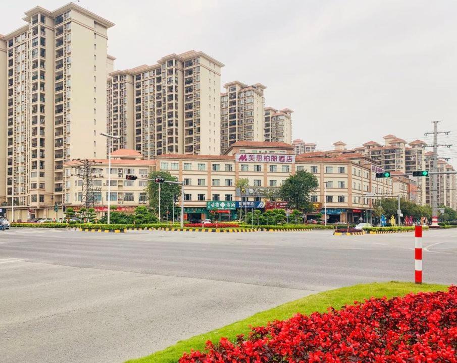 Mizparton Hotel South Qianjin Road Heshan  Eksteriør billede