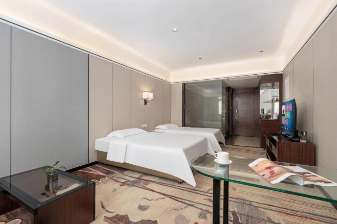 Mizparton Hotel South Qianjin Road Heshan  Eksteriør billede